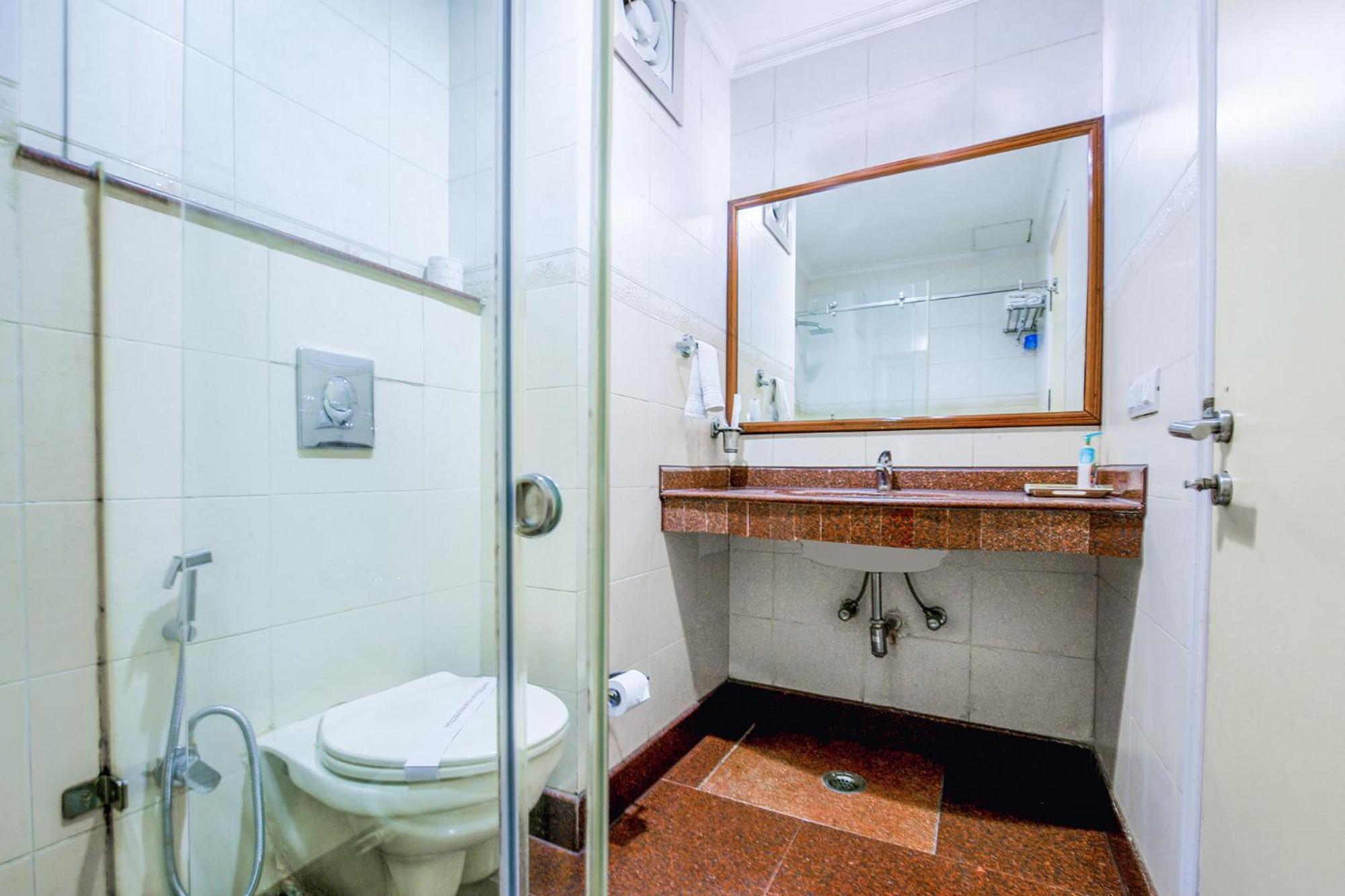 Hotel Exotica Leisure Valley, גורגאון מראה חיצוני תמונה
