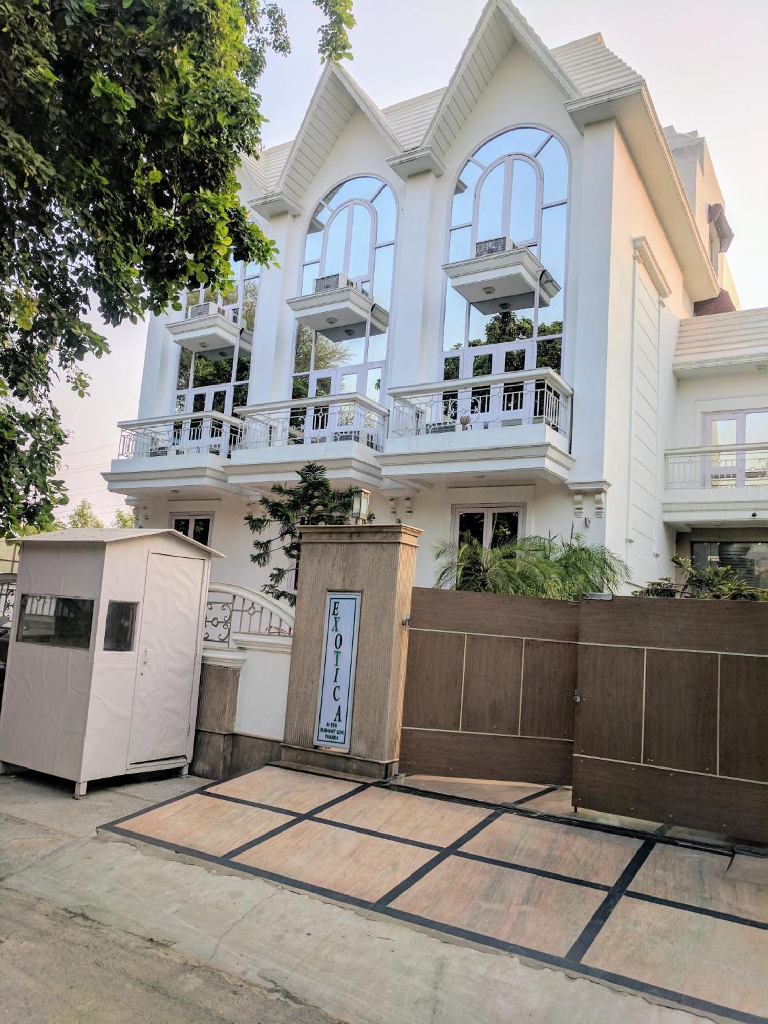 Hotel Exotica Leisure Valley, גורגאון מראה חיצוני תמונה